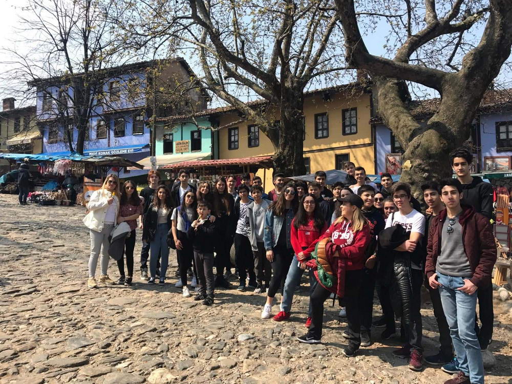 Bilfen Bahçeşehir Anadolu Lisesi kampüs görseli 8