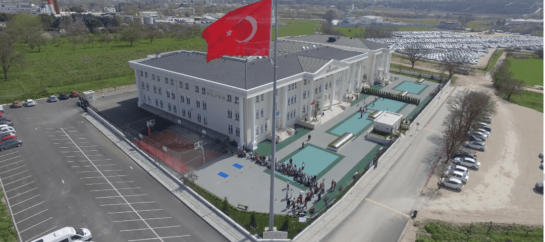 Bilfen Bursa Anadolu Lisesi kampüs görseli 2